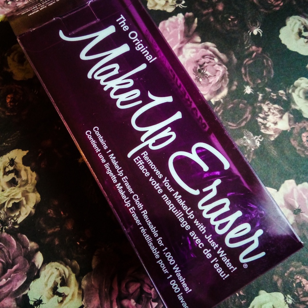 NIB Makeup Eraser